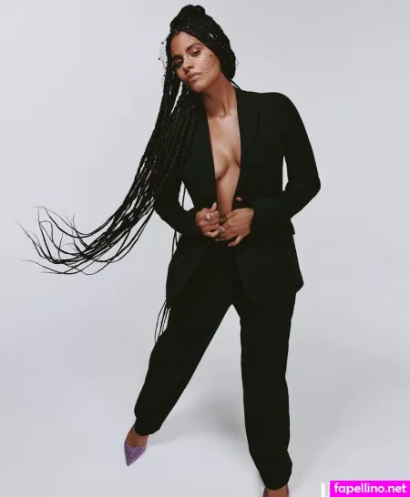 Zazie Beetz OnlyFans Thumbnail #GGV6Pmw4W5