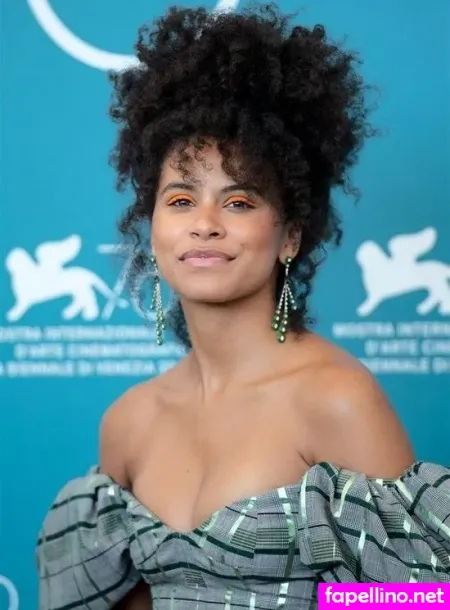 Zazie Beetz OnlyFans Thumbnail #YUj7RcGpkZ