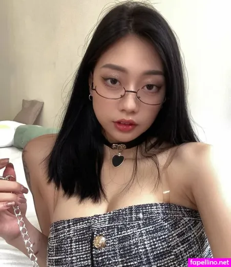 Zebra Yang OnlyFans Thumbnail #KvZn94972Z