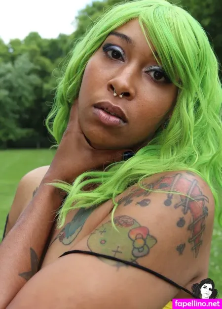 Zebrah Sg OnlyFans Thumbnail #B8NMVO4mAh