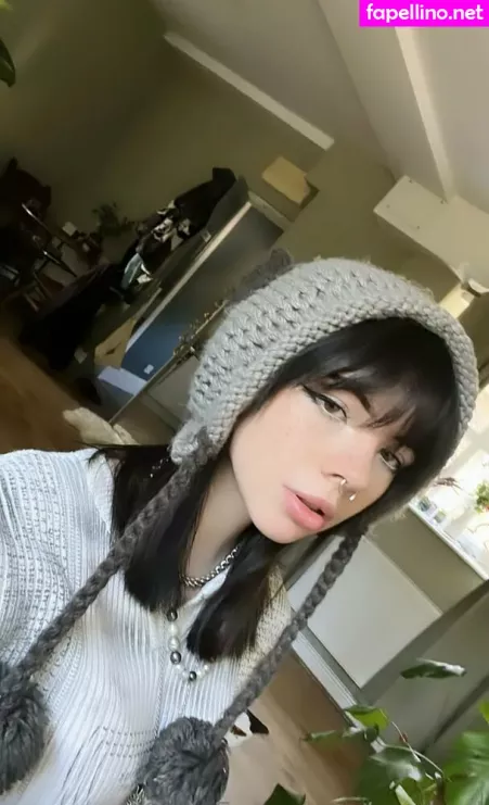 Zee Hell OnlyFans Thumbnail #FSatjYwUts