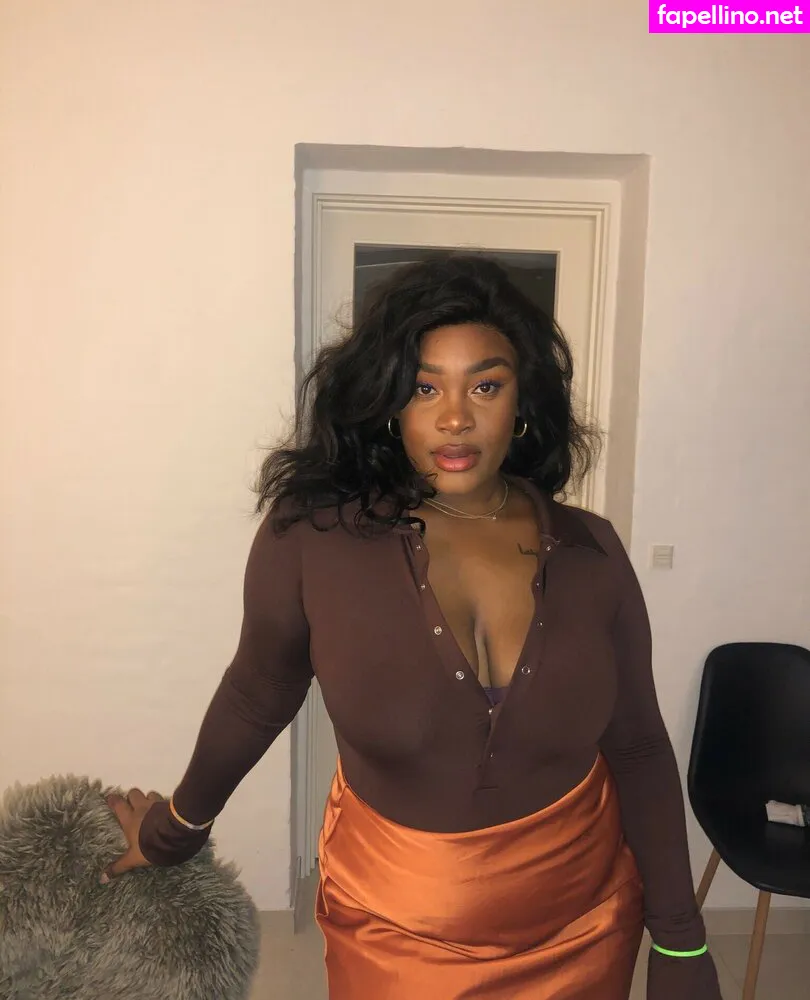 zeebeezeezoo Nude Leaked OnlyFans Photo #uUepdb9yOn