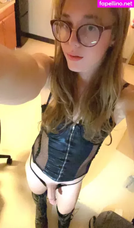 Zee R OnlyFans Thumbnail #Qs2YoZyjF7