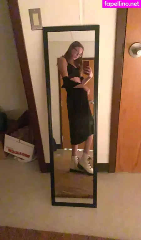 Zee R OnlyFans Thumbnail #d5SLMdH6Mz