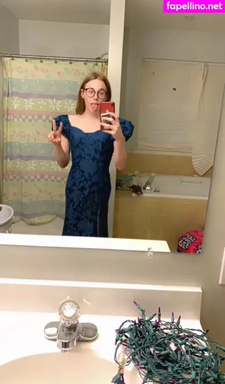 Zee R OnlyFans Thumbnail #fMw6vKYCcS