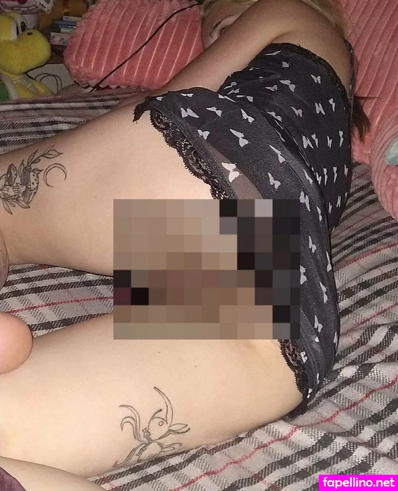 itsme_zee420, zeemako420 Nude Leaked OnlyFans Photo #XraMsXvitM