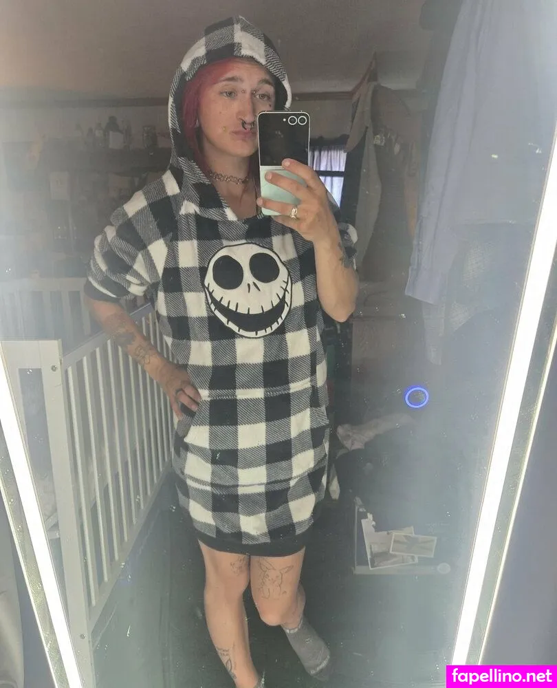 itsme_zee420, zeemako420 Nude Leaked OnlyFans Photo #hu1jn4L8Tz