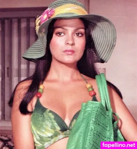 Zeenat Aman OnlyFans Thumbnail #C56CN6iecM
