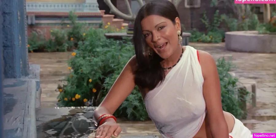 Zeenat Aman OnlyFans Thumbnail #X4pbNStK8Q