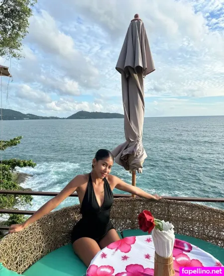 Zeeroose OnlyFans Thumbnail #eD952JvvpP