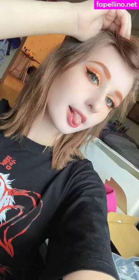 Zefirka Natsuki OnlyFans Thumbnail #ytNYMYgjmG