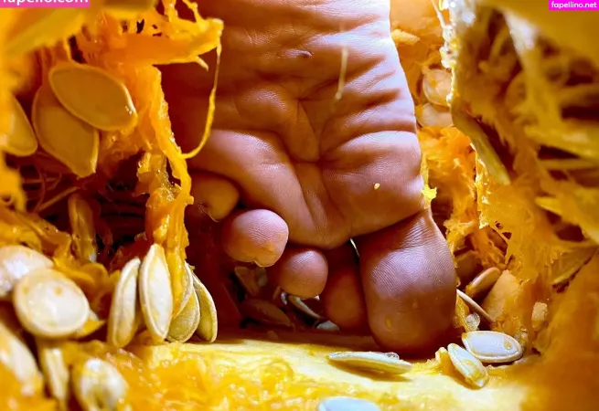 Zeldahyrule OnlyFans Thumbnail #oWIgpf3NPg