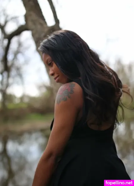 Zelenia 1 OnlyFans Thumbnail #9hyPLQlR4Q