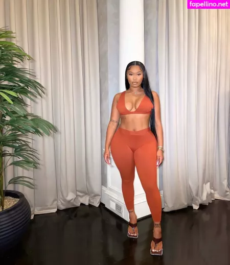 Zelie Timothy OnlyFans Thumbnail #09z26SGuid