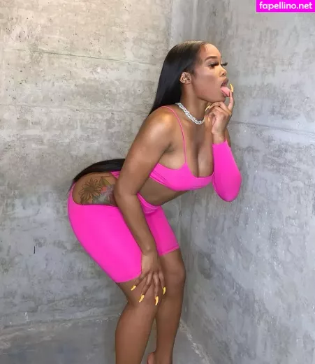 Zelie Timothy OnlyFans Thumbnail #F6oUzrpuDK