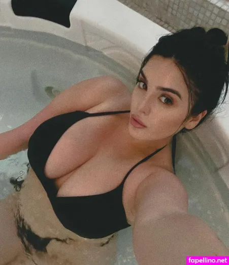 Zelma Cheram OnlyFans Thumbnail #O5kS8O6Gmg