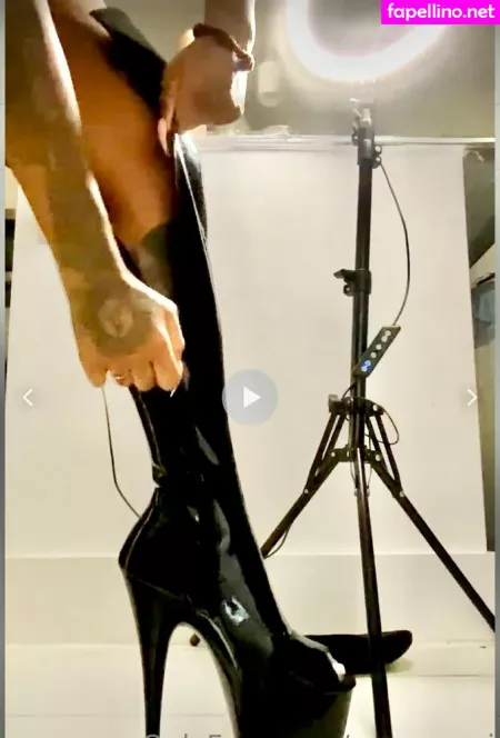 Zen Mami OnlyFans Thumbnail #CPsfwZOBLf