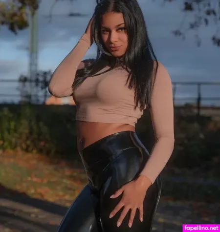 Zenaexclusive OnlyFans Thumbnail #aHHmvU9hpv