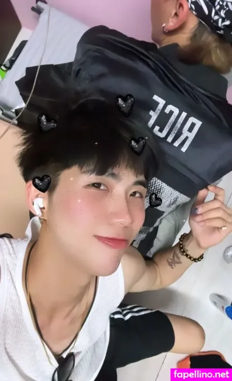 Zer0ne888 OnlyFans Thumbnail #0BZqoWado9