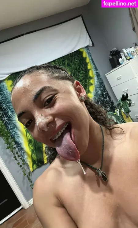 Zerella Skies OnlyFans Thumbnail #lDJOnXCPre