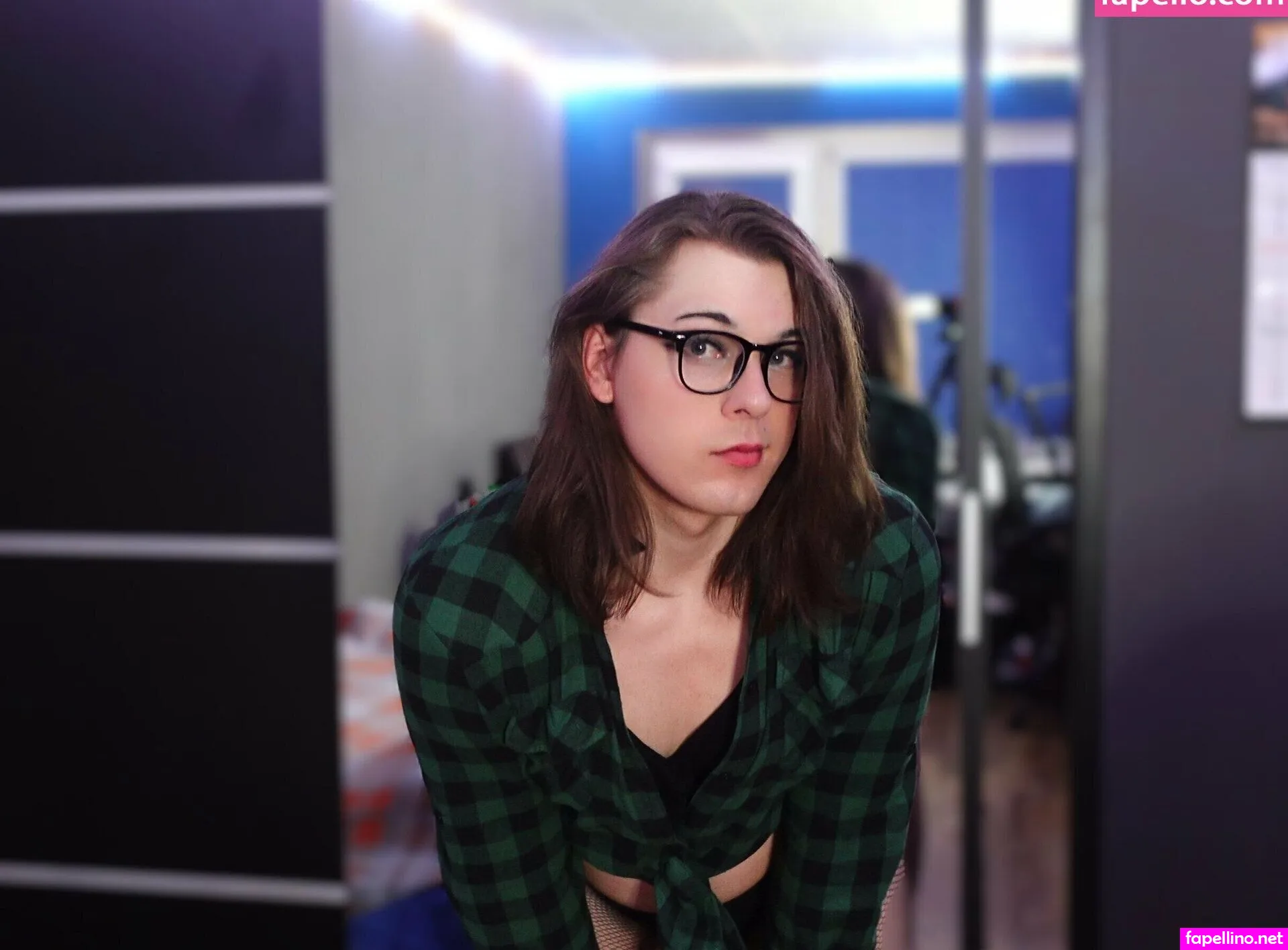 zetadis, zetadis.uwu Nude Leaked OnlyFans Photo #WOTAQNTN97