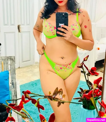 Zewwandi Main Profile Photo