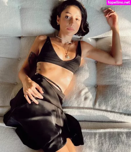 Zeynep Bastik OnlyFans Thumbnail #SXNUa10qVh