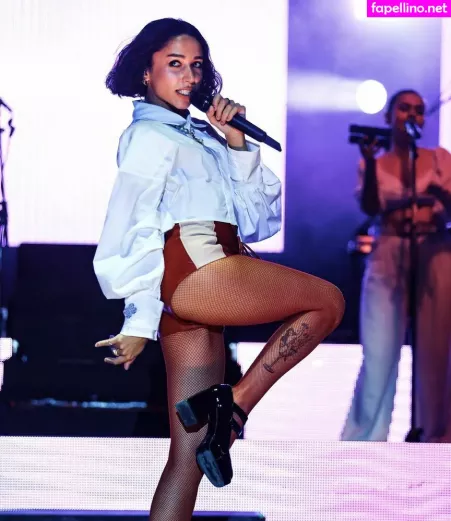 Zeynep Bastik OnlyFans Thumbnail #bdUGeZJlaw