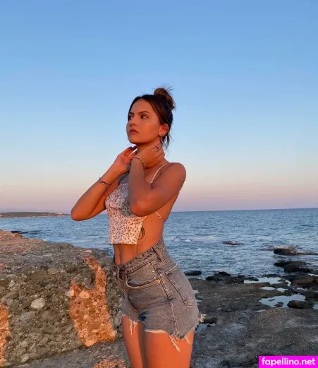 Zeynep Kurubacak OnlyFans Thumbnail #WJkk8tMVwV