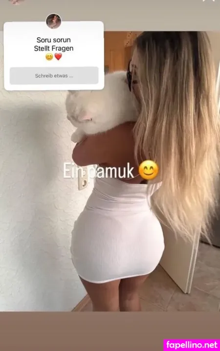 Zeynep OnlyFans Thumbnail #KdeGgitWJ2