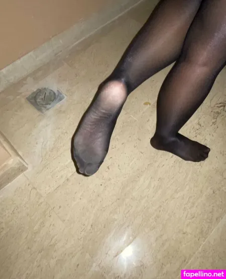 Zeynylons OnlyFans Thumbnail #t9OL1FpYVh