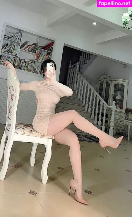 Zhang Heyu OnlyFans Thumbnail #DgLKg4O4Ql