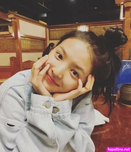 Zhang Ruonan OnlyFans Thumbnail #PcKD1yIgJ6