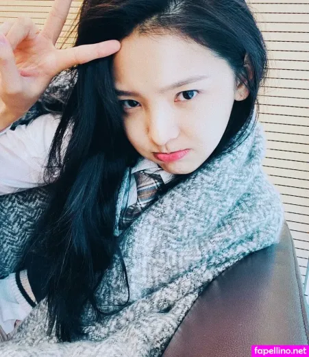Zhang Ruonan OnlyFans Thumbnail #mg4Pm4G3i6
