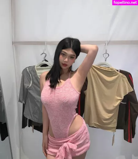 Zhang Xinmu OnlyFans Thumbnail #72LX2VEE6A