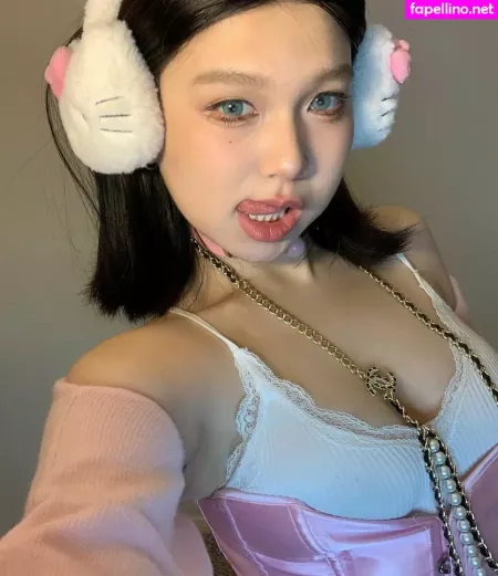 Zhang Xinmu OnlyFans Thumbnail #TX02piaaHJ