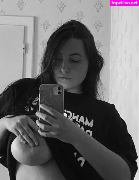 Zhanna V OnlyFans Thumbnail #WyGs8J5qTT