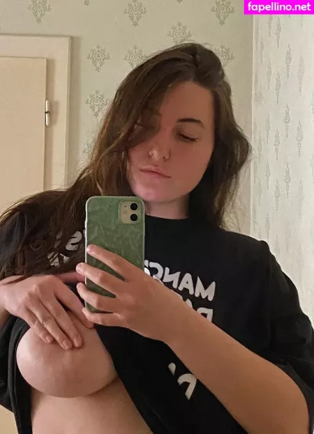 Zhanna V OnlyFans Thumbnail #iGAq0SPra2