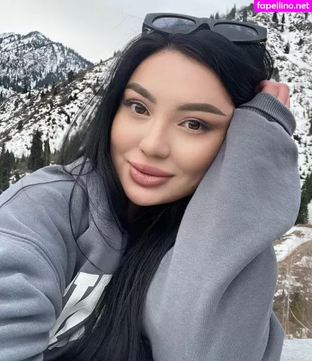 Zhansaya Dakarimova OnlyFans Thumbnail #4g8eqi80Ho