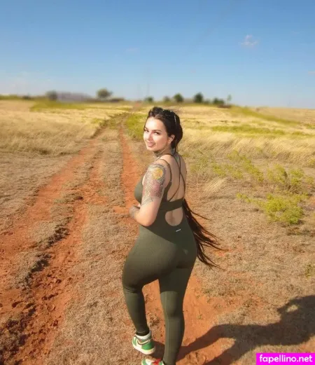 Zhavia OnlyFans Thumbnail #TG6LBXTf6O