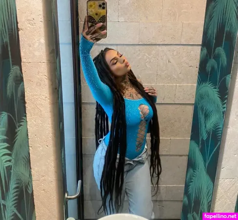 Zhavia OnlyFans Thumbnail #bMwzcHVppP