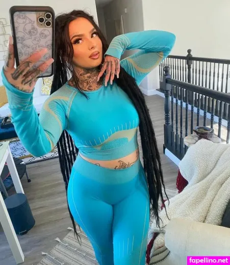 Zhavia OnlyFans Thumbnail #q4NadmGuLT