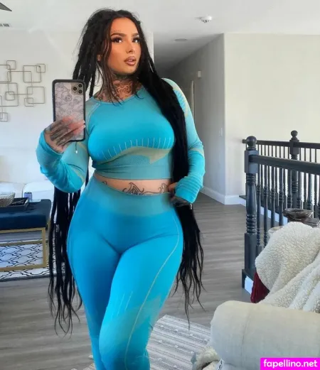 Zhavia OnlyFans Thumbnail #rqz7U4dvjK