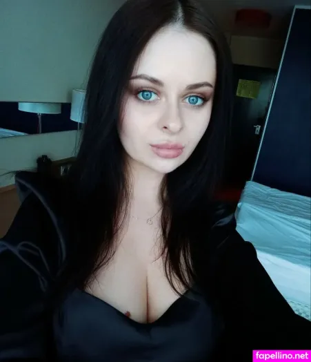 Zhukovachris OnlyFans Thumbnail #23QFRn7CeS