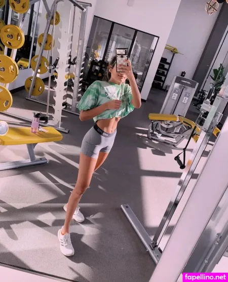 Zia Natasha Lehman OnlyFans Thumbnail #volt4sOxr1