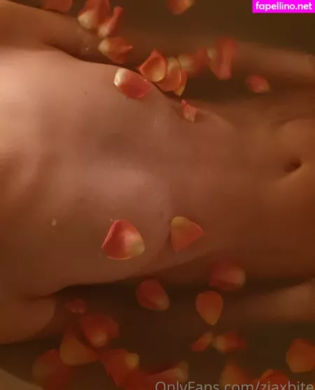 Ziaxbite OnlyFans Thumbnail #nSJpmb8DMv