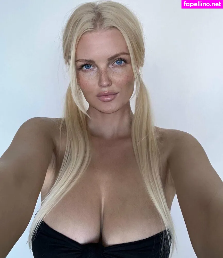 ziennasonne Nude Leaked OnlyFans Photo #dBWg90daBu