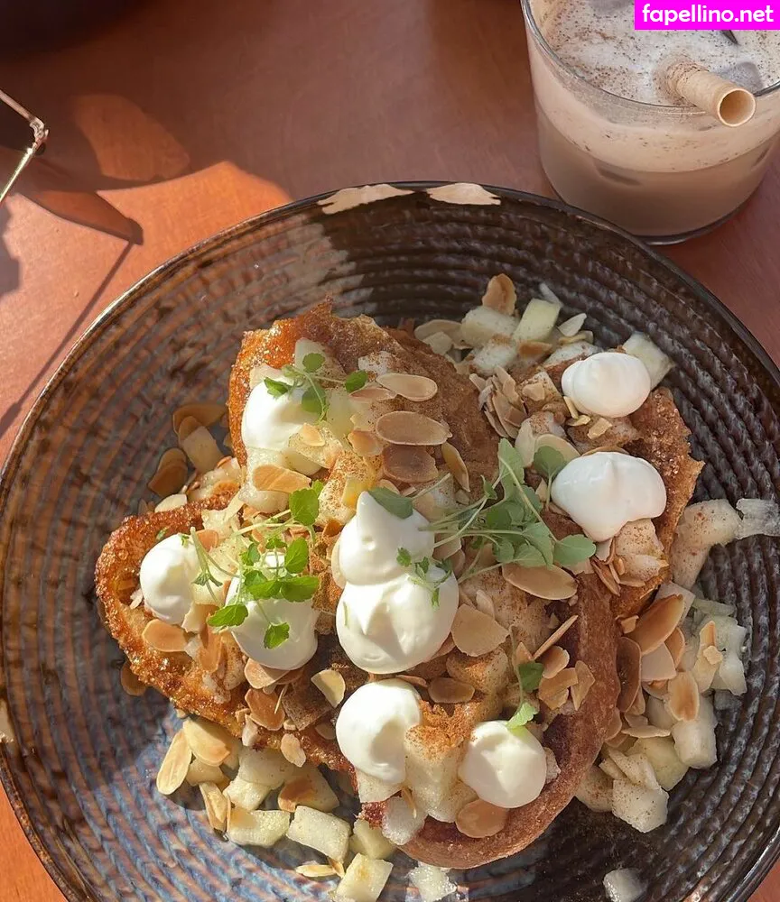 moroccanzina_, therealzinax, zina_hadid, zinahadid Nude Leaked OnlyFans Photo #Nv10kHpXkk