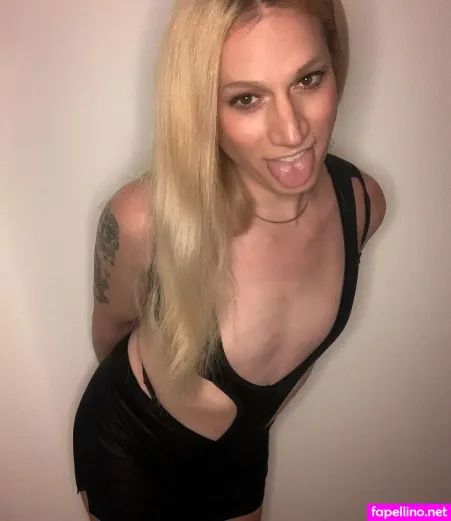 Zina Sofia OnlyFans Thumbnail #1WJSKYbJlc