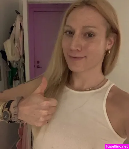 Zina Sofia OnlyFans Thumbnail #XwpX8uhv6i